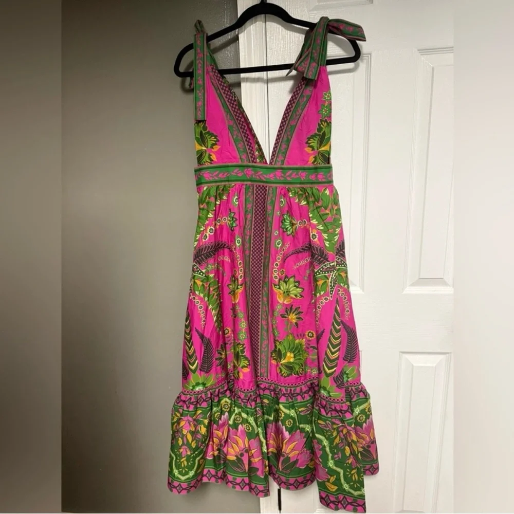 FARM Rio Ana Tapestry Pink Midi Dress - Picture 4 of 7